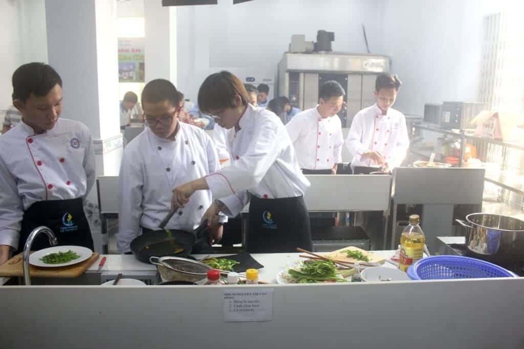 Lê Thị Riêng Vocational School is a technical college.