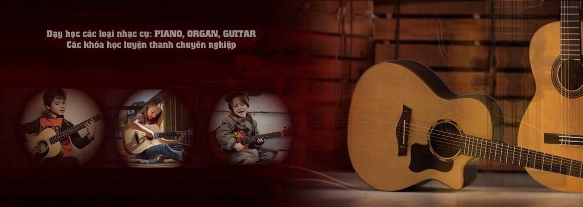 Music House là Trung tâm Đào tạo âm nhạc chuyên nghiệp, cung cấp các khóa học đa dạng về âm nhạc cho mọi đối tượng từ trẻ em đến người lớn. Với đội ngũ giáo viên giàu kinh nghiệm và tâm huyết, Music House cam kết mang đến cho học viên một môi trường học tập thân thiện, đầy đủ tiện nghi và chất lượng. Ngoài ra, Music House còn tổ chức các chương trình biểu diễn và sự kiện âm nhạc thú vị, giúp học viên có cơ hội trình diễn và thể hi