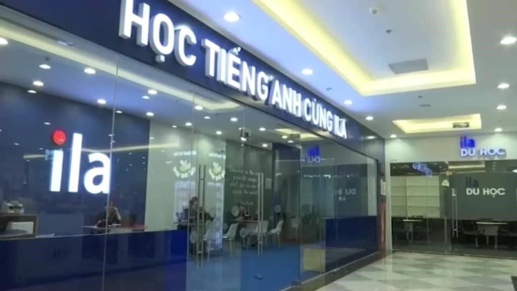 ILA là một trung tâm tiếng Anh hàng đầu, cung cấp các khóa học chất lượng cao và hiệu quả cho học sinh ở mọi trình độ. Các giáo viên tại ILA đều có trình độ chuyên môn cao và kinh nghiệm giảng dạy phong phú, giúp học sinh phát triển kỹ năng ngôn ngữ một cách toàn diện. ILA cũng cung cấp các dịch vụ hỗ trợ học tập và hỗ trợ tư vấn cho học sinh, giúp họ đạt được mục tiêu học tập của mình một cách hiệu quả và tiên tiến.