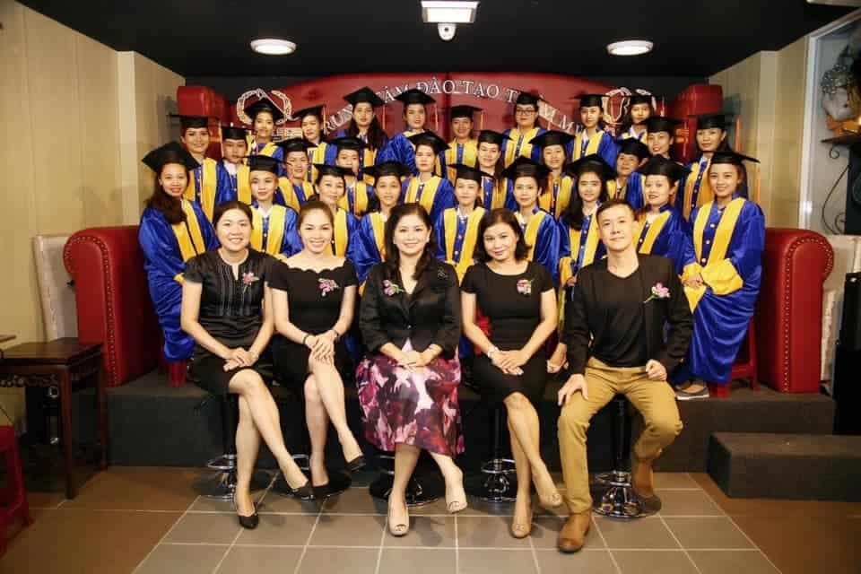 Linh Chi Beauty Academy is a training center for those who want to pursue a career in beauty.