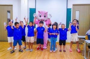 Trại hè Tài năng TDA là một trại hè đặc biệt với sự khác biệt rõ rệt về chất lượng. Ở đây, các em được trải nghiệm những hoạt động đầy sáng tạo và độc đáo, giúp phát triển tài năng của mình. So với các trại hè khác, Trại hè Tài năng TDA mang lại cho các em những trải nghiệm đáng nhớ và bổ ích hơn nhiều.