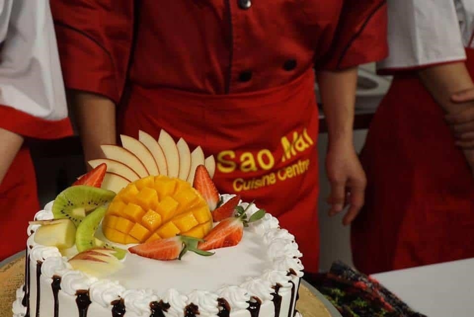 Sao Mai Cooking Center is a place where you can learn how to cook delicious dishes. It is well-known for its high-quality courses and experienced instructors. If you want to improve your cooking skills or just have fun with friends, Sao Mai Cooking Center is definitely worth a visit.