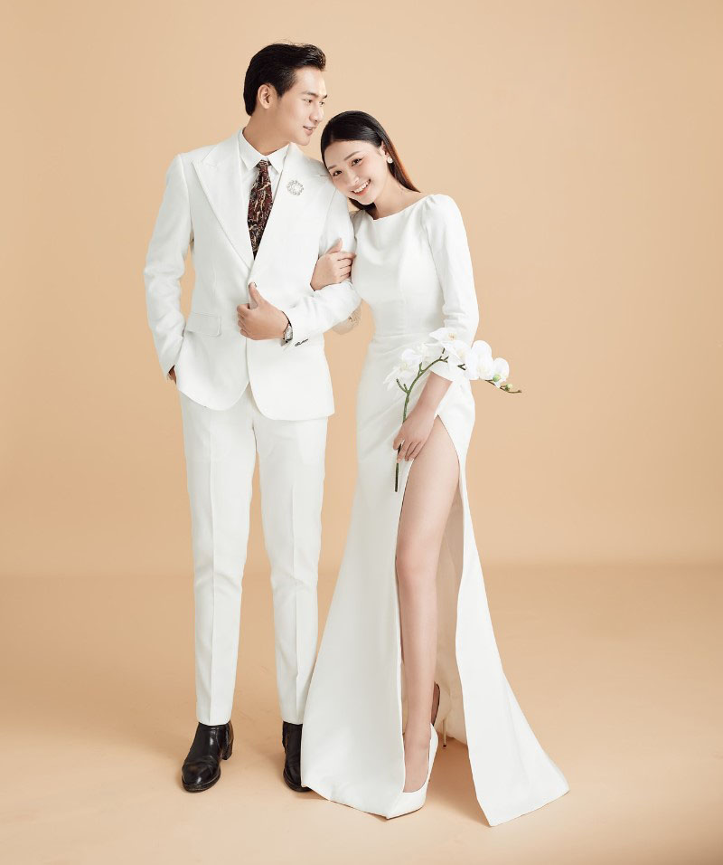 Studio chụp hình cưới cổng tại Tp HCM giá rẻ