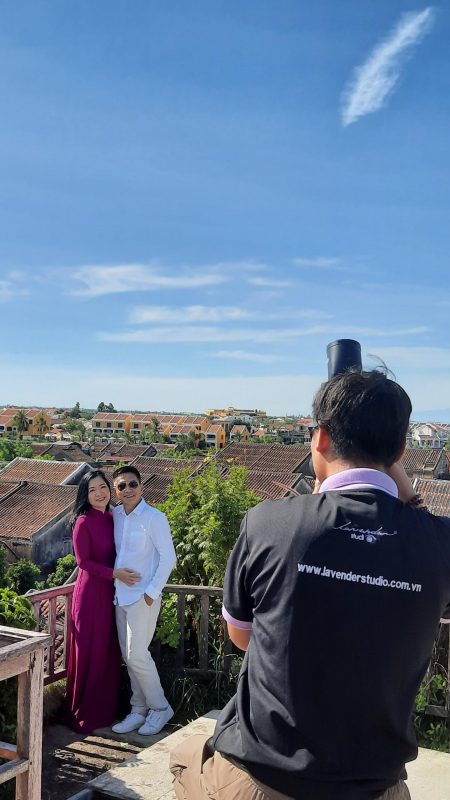 Thuê thợ chụp hình ở Hội an cho gia đình giá bao nhiêu