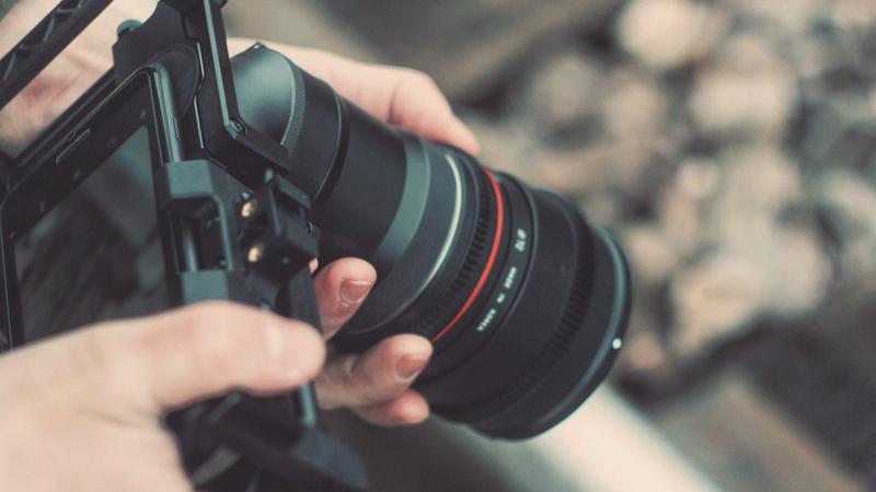 Thuê dịch vụ chụp hình áo dài đẹp và rẻ tại studio Lavender Hội An