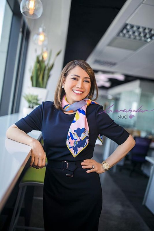 Chụp ảnh doanh nhân chuyên nghiệp đẹp và rẻ ở Lavender studio Hà Nội