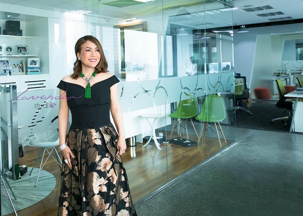 Review dịch vụ chụp ảnh doanh nhân giá rẻ ở Hà Nội