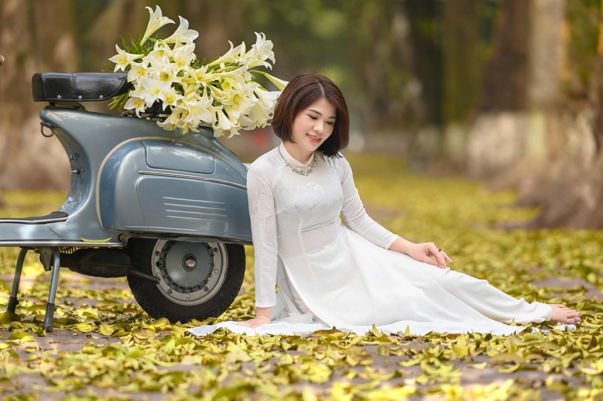 Chụp ảnh áo dài đẹp cùng mùa Thu Hà Nội