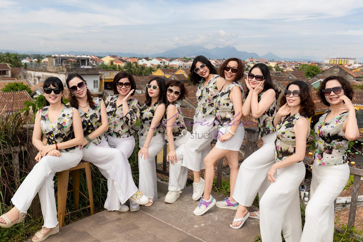 Xu hướng chụp ảnh nhóm cùng bạn bè hiện nay Xu hướng chụp ảnh nhóm cùng bạn bè hiện nay