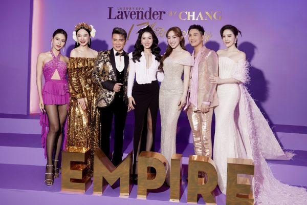 Top 10 studio chụp ảnh year end party tại Hà Nội năm 2025