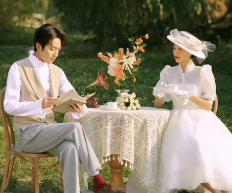 Ấn tượng với 10 cách chụp ảnh couple nghệ thuật cổ điển Ấn tượng với 10 cách chụp ảnh couple nghệ thuật cổ điển