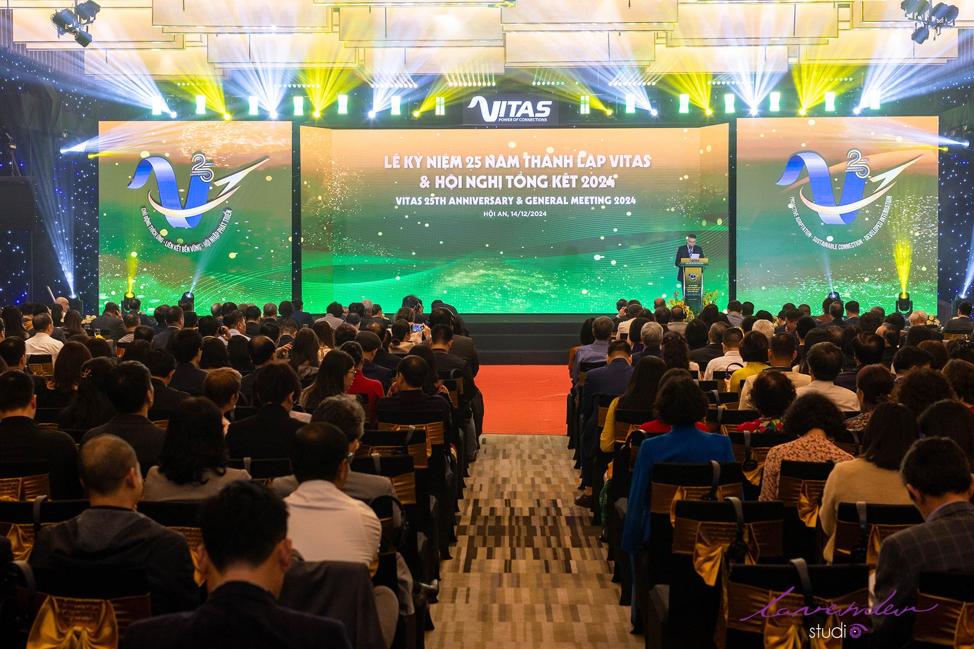 Dịch vụ chụp ảnh sự kiện tổng kết cuối năm year end party công ty giá bao nhiêu