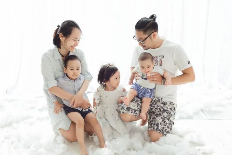 10 vấn đề cần lưu ý khi chụp ảnh gia đình tại nhà 10 vấn đề cần lưu ý khi chụp ảnh gia đình tại nhà