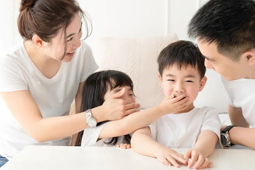 10 vấn đề cần lưu ý khi chụp ảnh gia đình tại nhà 10 vấn đề cần lưu ý khi chụp ảnh gia đình tại nhà