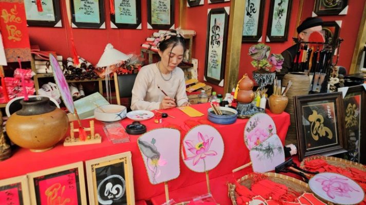 Một số địa điểm chụp hình áo dài ngoại cảnh ở TP.HCM năm 2025 không nên bỏ qua