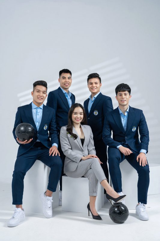 Chụp hình profile công ty cần để ý đến vấn đề gì?