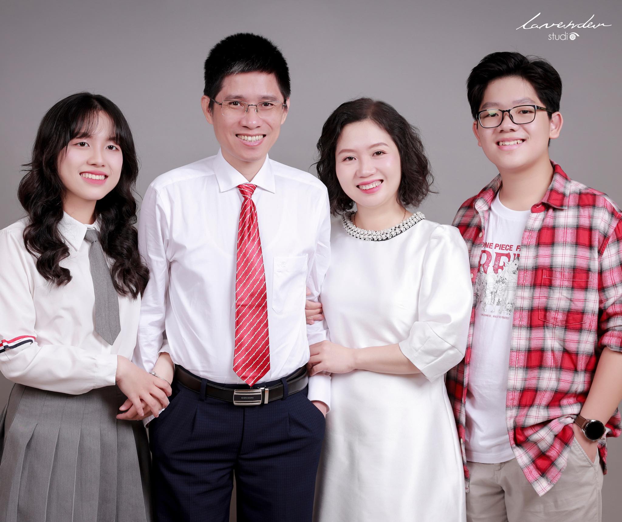 Chi phí chụp hình gia đình tại TP.HCM năm 2025-2026 có rẻ không?