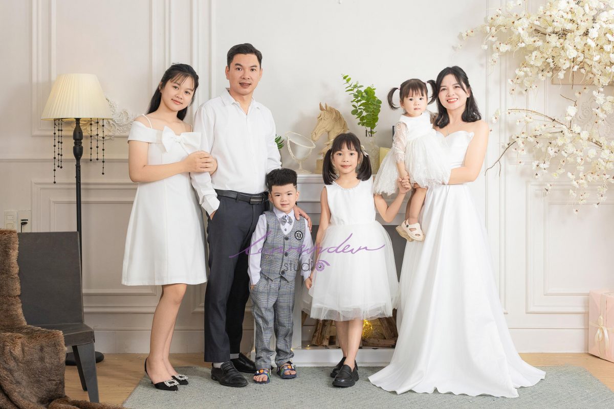 Giá gói chụp ảnh gia đình ở Huế tại nhà bao nhiêu Giá gói chụp ảnh gia đình ở Huế tại nhà bao nhiêu