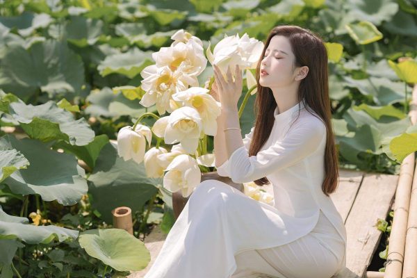 Tìm kiếm địa điểm chụp hình áo dài ngoại cảnh đẹp tại TP.HCM