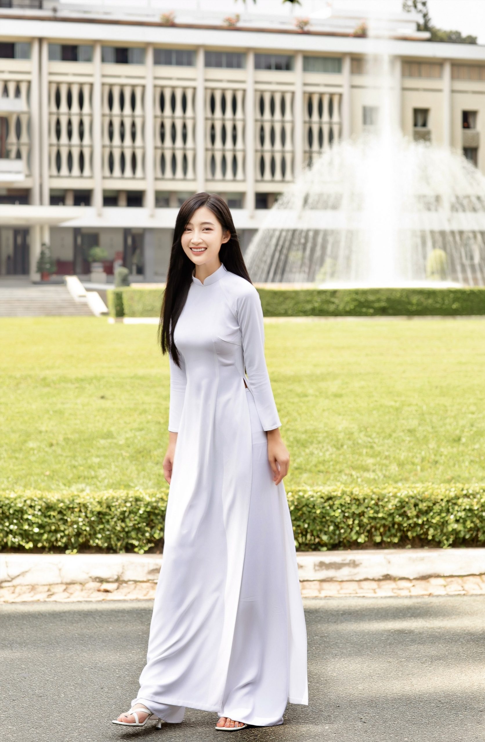 Tìm kiếm địa điểm chụp hình áo dài ngoại cảnh đẹp tại TP.HCM Tìm kiếm địa điểm chụp hình áo dài ngoại cảnh đẹp tại TP.HCM