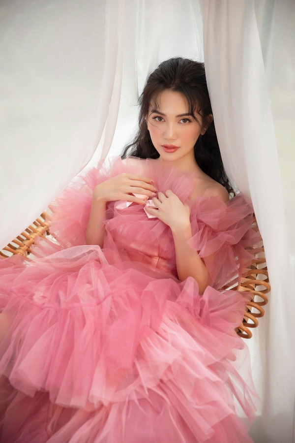 Chụp hình nghệ thuật và những cách tạo dáng tuyệt đẹp dành cho các cô nàng Chụp hình nghệ thuật và những cách tạo dáng tuyệt đẹp dành cho các cô nàng