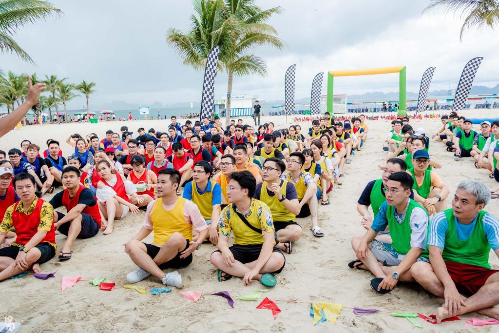 Chụp hình teambuilding và 10 cách tạo dáng đẹp cho doanh nghiệp Chụp hình teambuilding và 10 cách tạo dáng đẹp cho doanh nghiệp