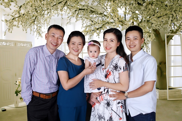 Reviews 10 dịch vụ ghép hình gia đình tại TP.HCM theo yêu cầu