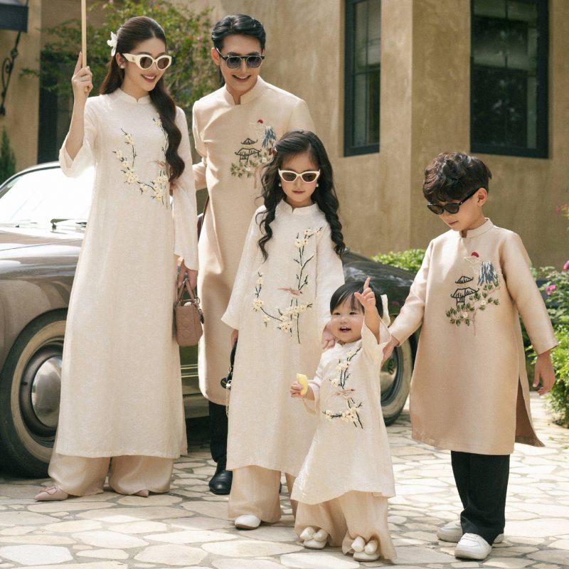 Gợi ý concept chụp ảnh gia đình áo dài phù hợp mọi thế hệ