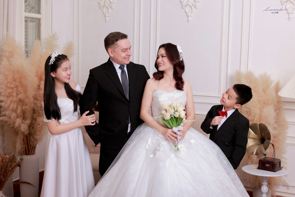 Combo Chụp Ảnh kỷ niệm ngày cưới 2026 + Trang Điểm Trọn Gói