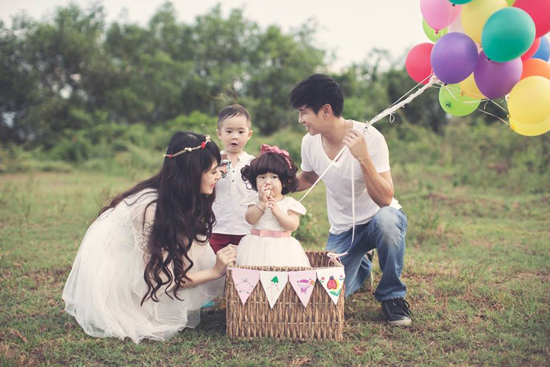 Combo Chụp Ảnh kỷ niệm ngày cưới 2026 + Trang Điểm Trọn Gói Combo Chụp Ảnh kỷ niệm ngày cưới 2026 + Trang Điểm Trọn Gói