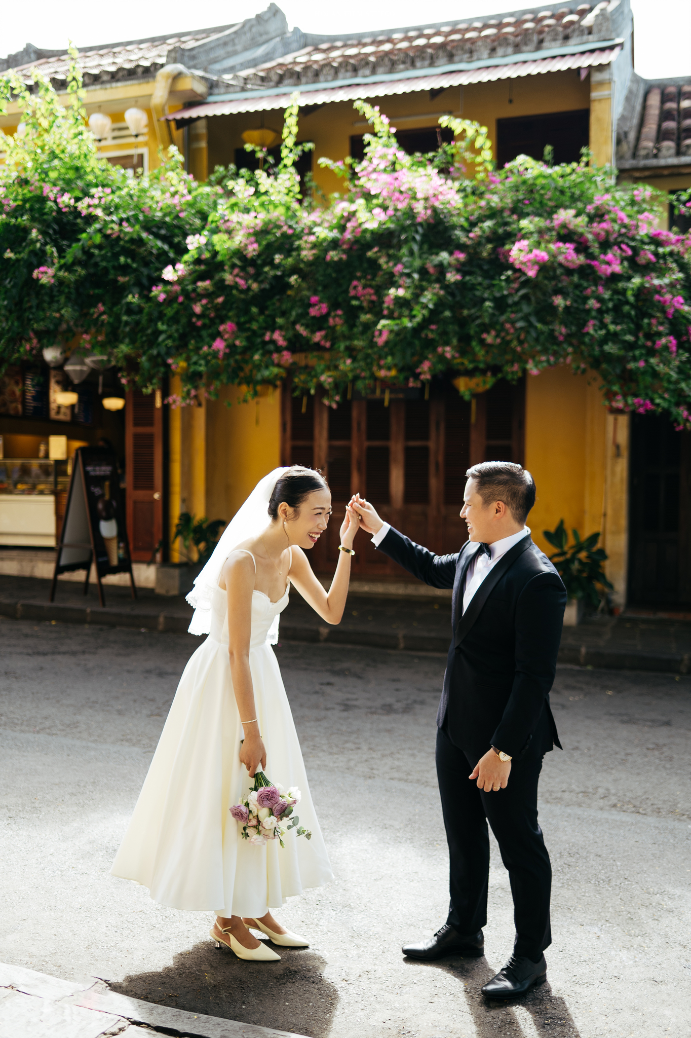 Gợi ý top studio chụp ảnh cưới tại Hội An cho cặp đôi 2026