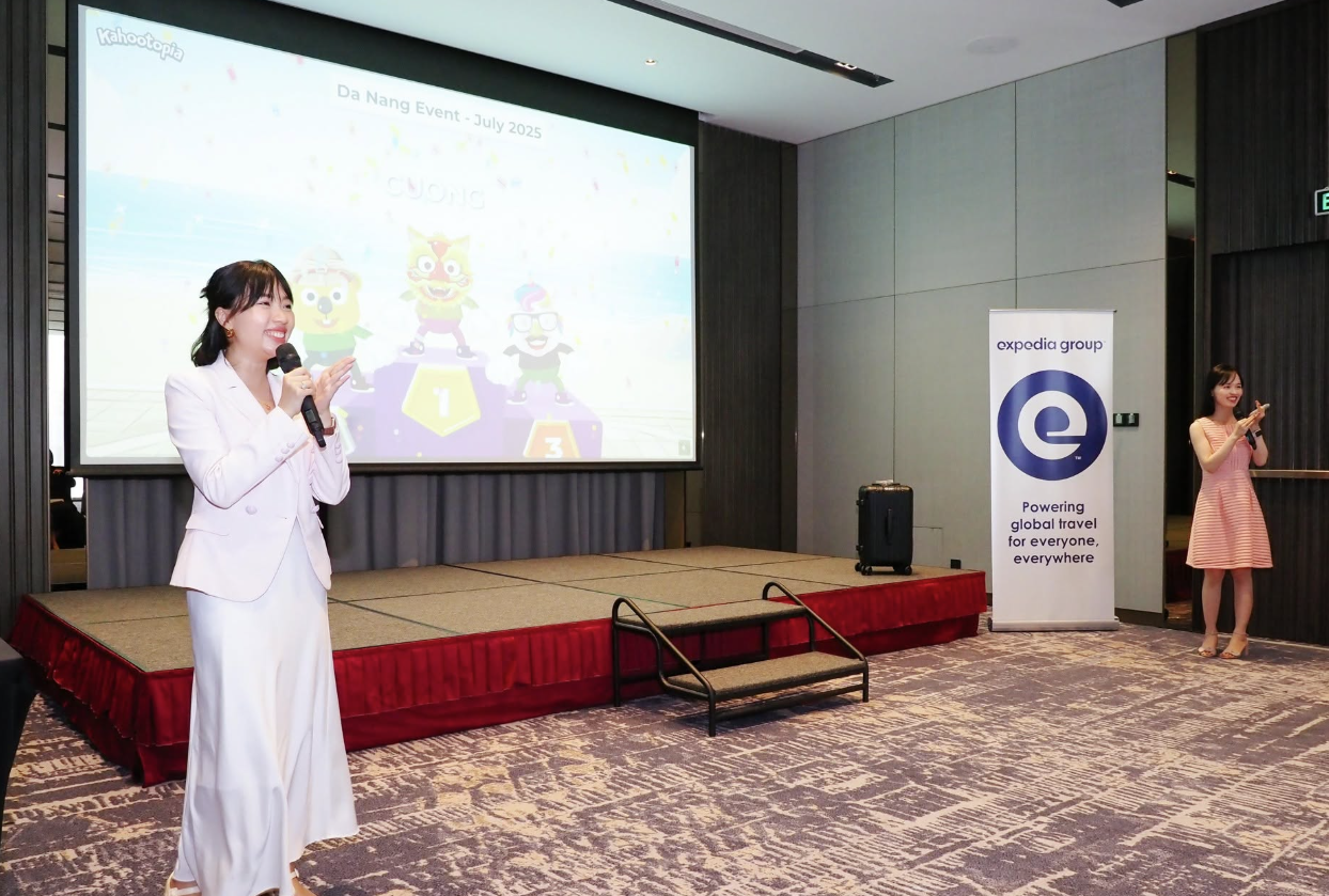 Báo giá dịch vụ chụp ảnh sự kiện uy tín mới nhất 2026-2027