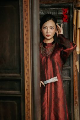 Mẹo tạo dáng chụp ảnh áo dài giúp nàng tự tin trước ống kính