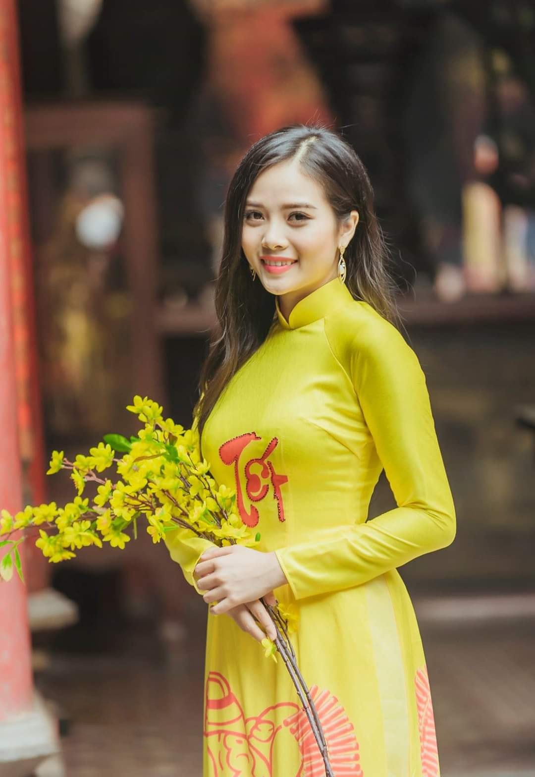 Bảng giá gói chụp ảnh áo dài Tết (5) Bảng giá gói chụp ảnh áo dài Tết (5)